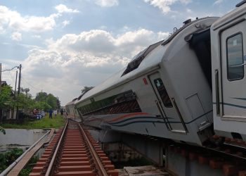 KA Purwojaya Anjlok di Kedunggedeh. (Dok/Humasda I.)