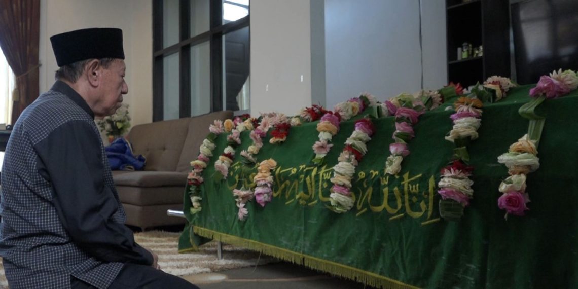 sosok almarhum Prof T Subarsyah