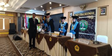 Sidang Doktor Nawawi Pomolango