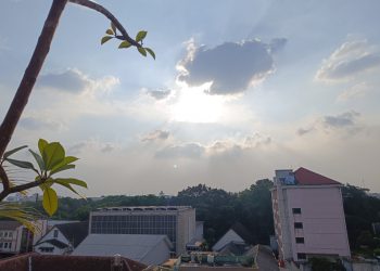 cuaca panas di bandung