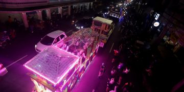 pawai kendaraan hias bandung