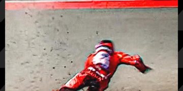 Kutukan Mandalika Berlanjut, Motor Marc Marquez Ditabrak Bezzecchi