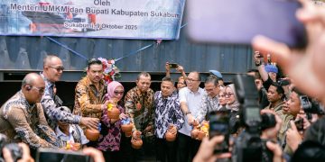 bank bjb berperan aktif dalam Launching Program KUMITRA di Sukabumi, mendukung pelaku UMKM termasuk penyandang disabilitas dengan pembiayaan KUR, pendampingan usaha, dan literasi keuangan. (Ist)