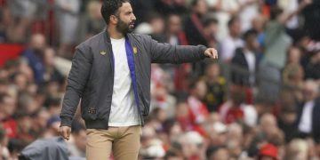 Ruben Amorim pada laga pekan ke-3 Premier League 2025/2026 antara Manchester United vs Burnley (c) AP Photo/Ian Hodgson