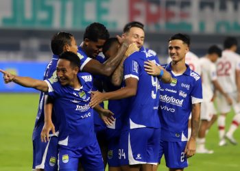 Galeri Foto Aksi Pemain Persib
