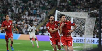 1 pelatih ternama keluar dari bursa transfer arsitek Timnas Indonesia.