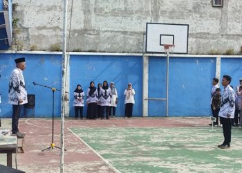 Meriah dan Penuh Makna: SMP/SMA/SMK Indonesia Raya Bandung Rayakan Hari Guru Nasional ke-80