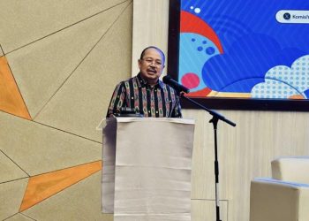 Ketua Komisi Yudisial Amzulian Rifai memuji peran media dalam dua dekade menjaga integritas peradilan. Media disebut sebagai mitra strategis KY dalam mendorong transparansi dan akuntabilitas hakim. (Ave/pasjabar)