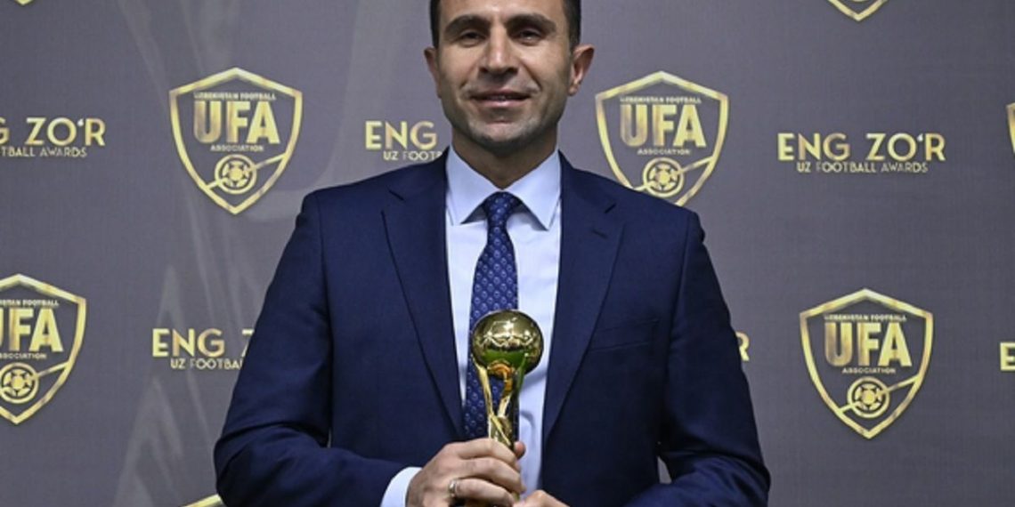 Calon pelatih Timnas Indonesia Timur Kapadze dijadwalkan menjalani salat di Masjid Istiqlal. (Foto: instagram/@timurkapadze18)