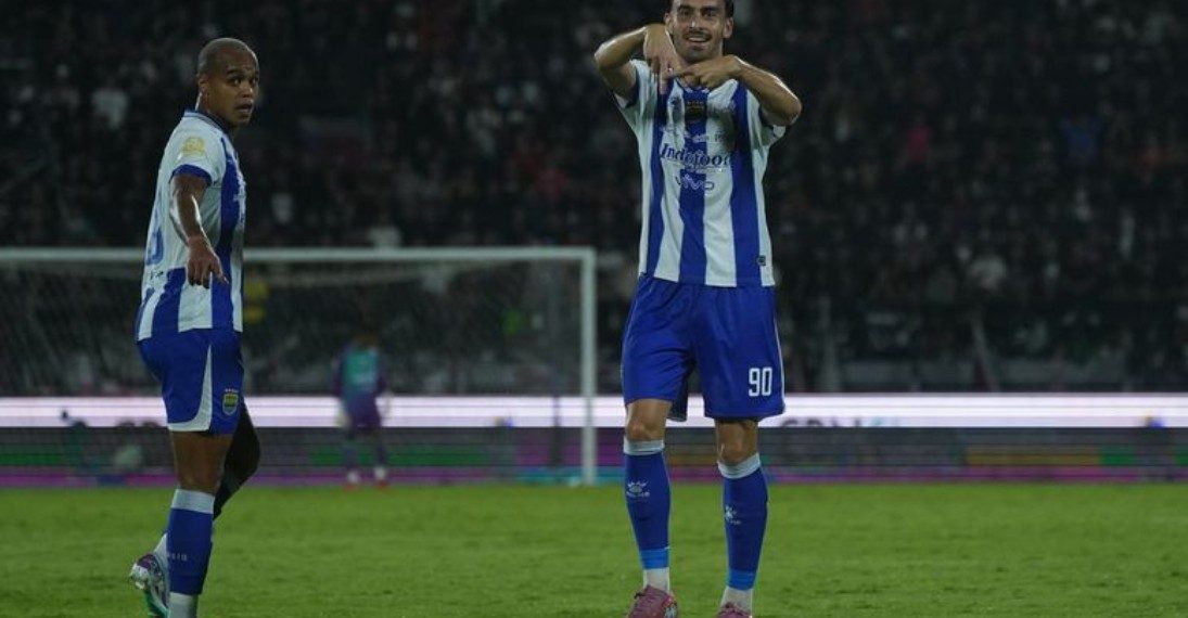 Persib Bandung menang dari Bali United