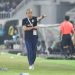 Nova Arianto saat memimpin Timnas Indonesia U-17. (dok. PSSI)