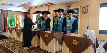 Sidang Doktor Neni Sumarni