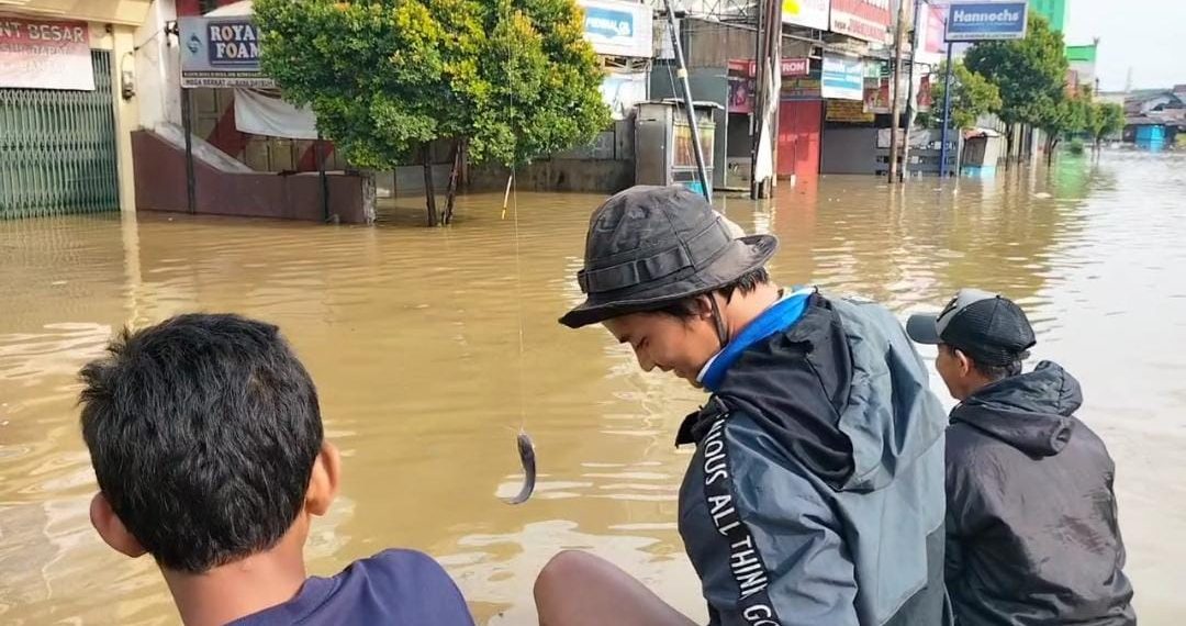 Jalan Dayeuhkolot Banjir