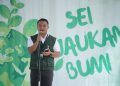 SEI Hijaukan Bumi Tanam Pohon Bandung kumpulkan 1.000 bibit sebagai pengganti karangan bunga perayaan hari jadi. Program ini didukung PT Len Industri, BNI, dan BTN. (Ist)