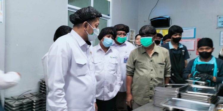 Menteri Koperasi