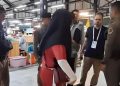 Manajer Tim Kickboxing Indonesia Rosi Nurasjati saat diadang Polisi Thailand dan WAKO. (Dok Antara/Istimewa)