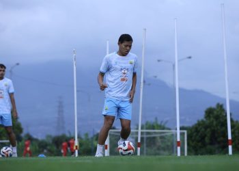 Adam Alis. (Foto: Official Persib)