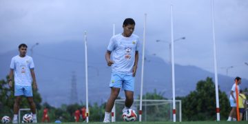 Adam Alis. (Foto: Official Persib)