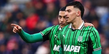 Jay Idzes dan Tarik Muharemovic. (Foto: Getty Images/Luca Amedeo Bizzarri)