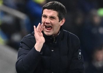 Pelatih kepala Inter Milan asal Rumania, Cristian Chivu, bereaksi selama pertandingan sepak bola Serie A Italia antara Atalanta dan Inter Milan di Bergamo pada 28 Desember 2025.(AFP/ISABELLA BONOTTO)