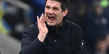 Pelatih kepala Inter Milan asal Rumania, Cristian Chivu, bereaksi selama pertandingan sepak bola Serie A Italia antara Atalanta dan Inter Milan di Bergamo pada 28 Desember 2025.(AFP/ISABELLA BONOTTO)