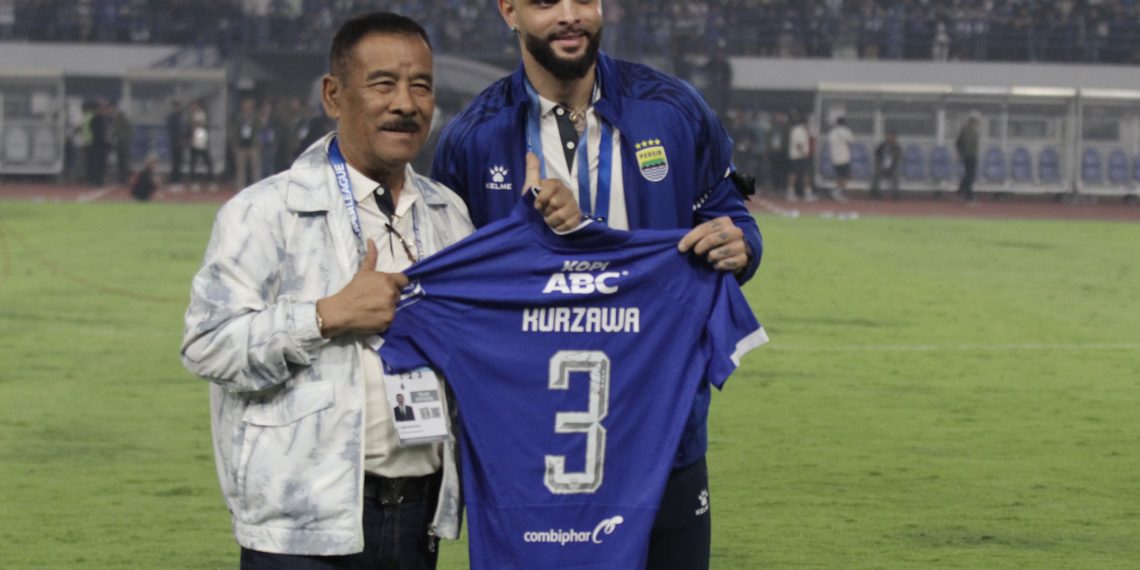 Layvin Kurzawa persib