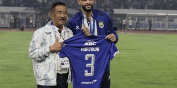 Layvin Kurzawa persib