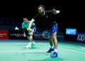 Ganda putra Indonesia Fajar Alfian (kanan)/Muhammad Shohibul Fikri (kiri) saat menjalani latihan jelang BWF World Tour Super 1000 Malaysia Open 2025 di Axiata Arena, Kuala Lumpur, Malaysia, Selasa (6/1/2026). (PBSI)