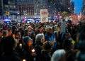 Massa demonstran turun ke jalan membela Renee Nicole Good, wanita AS yang ditembak mati agen ICE di Minneapolis. Foto/Allie Ippolito/ via The Inquirer