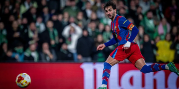 Penyerang Barcelona Ferran Torres mencetak gol ke gawang Racing Santander pada pertandingan 16 besar Piala Raja di Stadion El Sardinero, Santander, Kamis (15/1/2026) waktu setempat. (x.com/FCBarcelona)