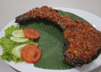Rahang Tuna Bakar Bandung