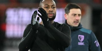 Winger Bournemouth, Antoine Semenyo, menjalani tes medis untuk Man City pada Kamis (8/1/2026) dan gagal direkrut Man United. (JUSTIN TALLIS/AFP)