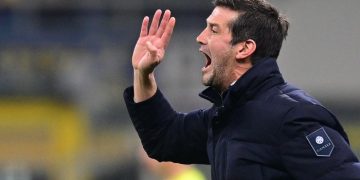 Pelatih Inter Cristian Chivu. (Foto: REUTERS/Daniele Mascolo)