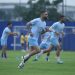 Layvin Kurzawa berlatih dengan skuad Persib. (Foto: Official Persib)
