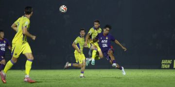 Pertandingan Persik Kediri vs Persib Bandung di Stadion Brawijaya, Kediri, Senin (5/1/2026). (Foto: Official Persib)