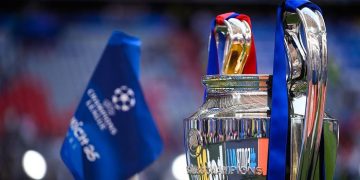 Trofi Liga Champions. Foto: Getty Images/Kevin Voigt