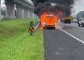 mobil terbakar tol purbaleunyi