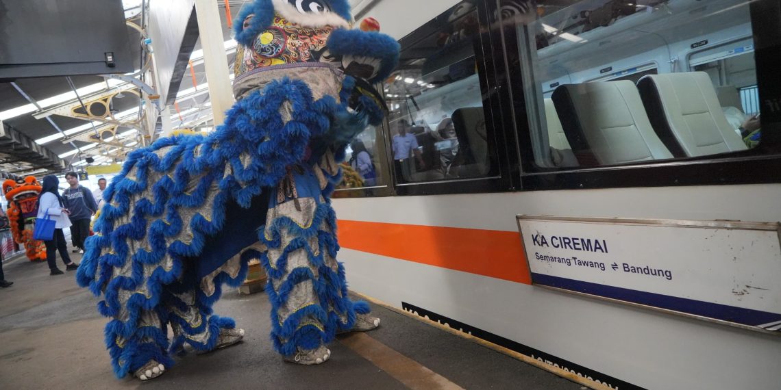KAI bandung imlek