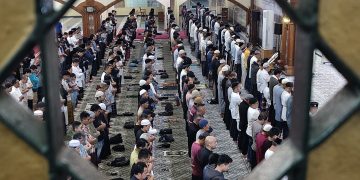 tarawih perdana