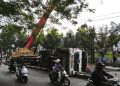 truk terguling