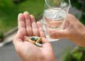 hukum minum obat najis