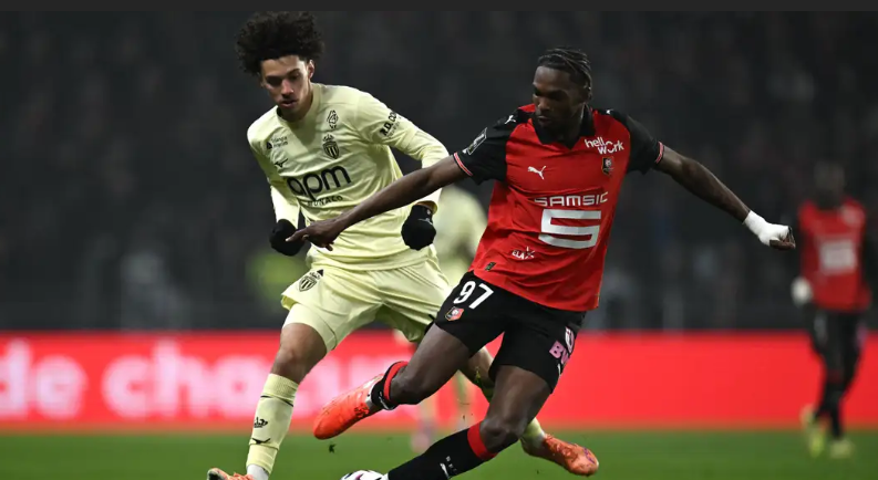 Jeremy Jacquet (kanan). (AFP)