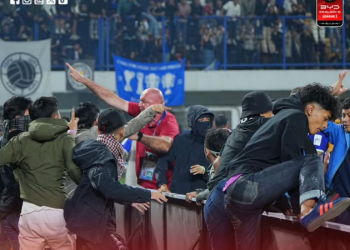 Jurnalis foto Thailand ceritakan momen mencekam saat kericuhan laga Persib vs Ratchaburi di GBLA. (instagram/@thaileague)