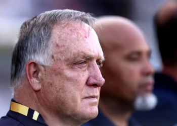 Eks pelatih tim nasional Curacao Dick Advocaat. (FIFA)