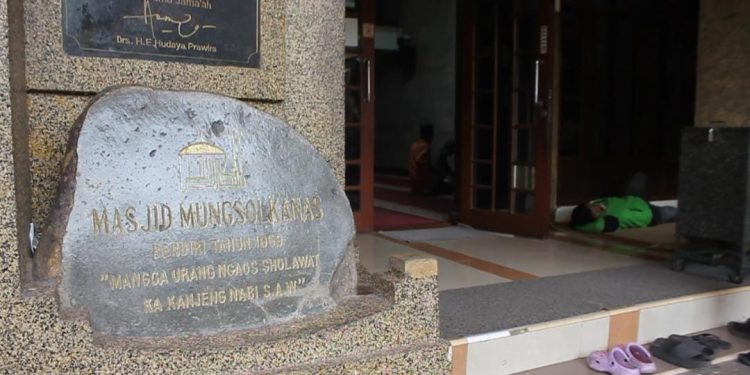 masjid bandung