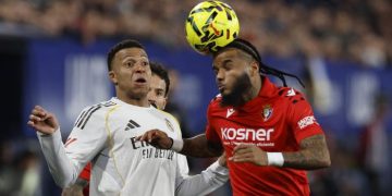 Real Madrid tersungkur di markas Osasuna dalam lanjutan Liga Spanyol. Foto: REUTERS/Vincent West