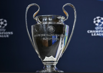 Trofi Liga Champions(AFP/Fabrice COFFRINI )