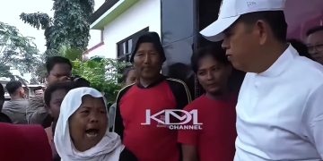 kompensasi pencari koin