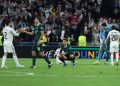 Para pemain Real Madrid dan Manchester City bereaksi di akhir pertandingan leg pertama babak 16 besar Liga Champions UEFA antara Real Madrid CF dan Manchester City di Stadion Santiago Bernabeu di Madrid pada 11 Maret 2026. Real Madrid menang 3-0.(AFP/THOMAS COEX)