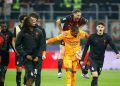 Para pemain Milan merayakan kemenangan atas Inter. Foto: Getty Images/MB Media